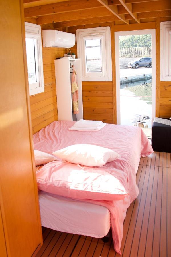 House Boat V Al Poetto 2 Pax Piu' 1 Apartment Cagliari Exterior photo