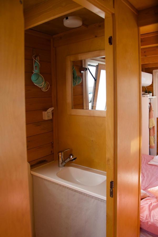 House Boat V Al Poetto 2 Pax Piu' 1 Apartment Cagliari Exterior photo